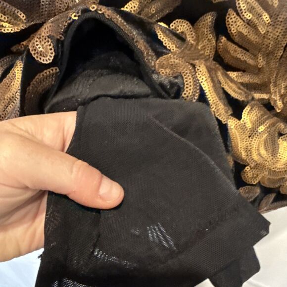 Alice + Olivia Inka Sequin Party Dress Black Velvet Gold Size 4 Party NYE - Picture 7 of 9